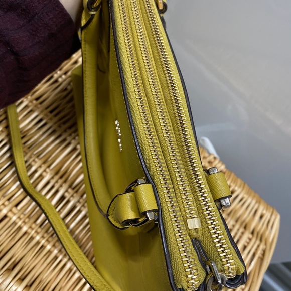 Coach shoulder cross body bag - Picture 3 of 5